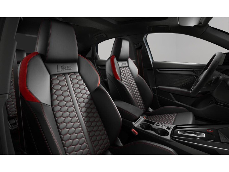 Audi - RS 3 Limousine