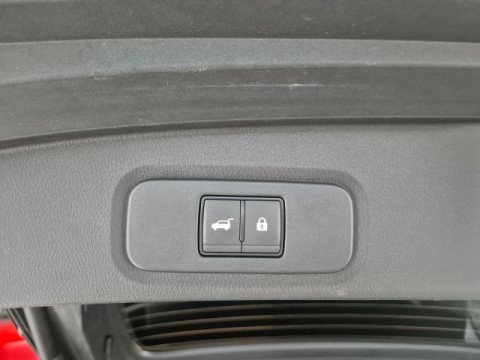 thumb-undefined