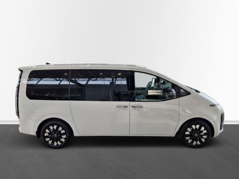 Hyundai Staria - STARIA 7-Sitzer HEV SIGNATURE Panoramadach (Dark Chrome)