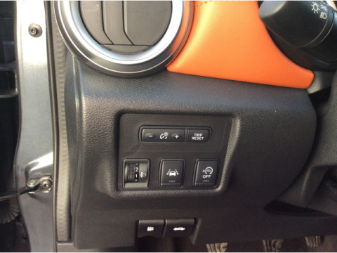 thumb-undefined