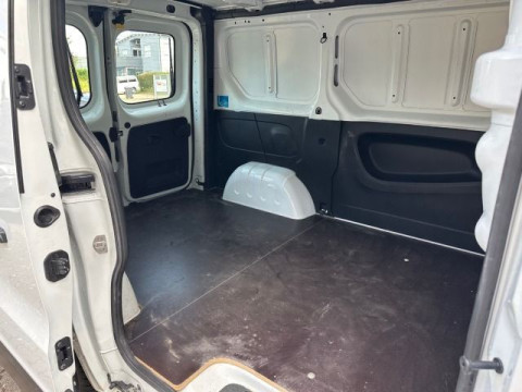 Ansicht 9 - Gebrauchtwagen Fahrzeug, Modell NV300 der Marke Nissan von Verkäufer Autohaus Nuber GmbH