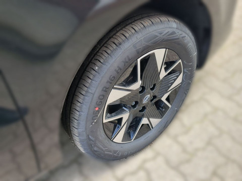 thumb-undefined