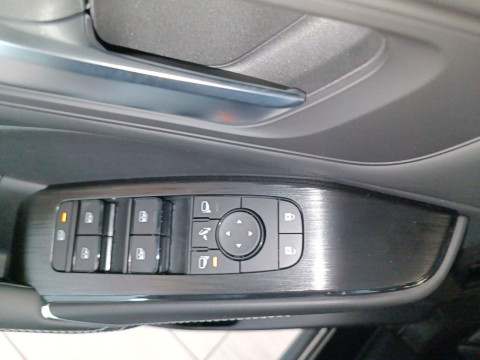 thumb-undefined