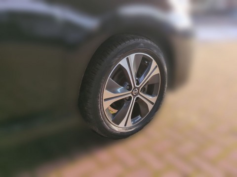 thumb-undefined