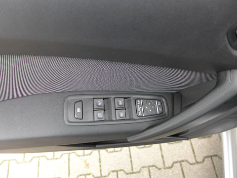 thumb-undefined