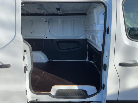 Ansicht 8 - Gebrauchtwagen Fahrzeug, Modell Primastar der Marke Nissan von Verkäufer Süverkrüp & Zankel GmbH & Co. KG