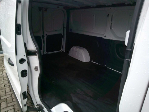 Ansicht 9 - Gebrauchtwagen Fahrzeug, Modell NV300 der Marke Nissan von Verkäufer Autohaus Bohn GmbH