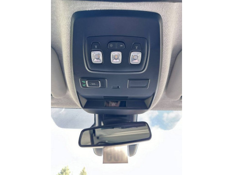 thumb-undefined