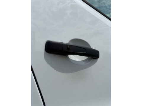 thumb-undefined