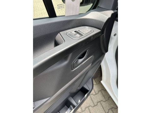 thumb-undefined