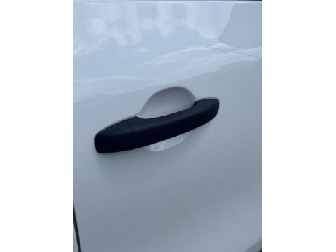 thumb-undefined