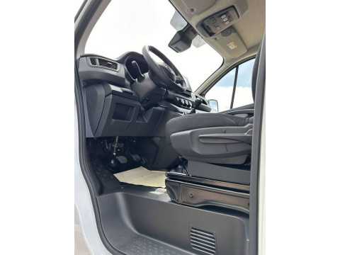 Ansicht 24 - Gebrauchtwagen Fahrzeug, Modell Primastar der Marke Nissan von Verkäufer K&S Oder/Spree Autohandels.mbH