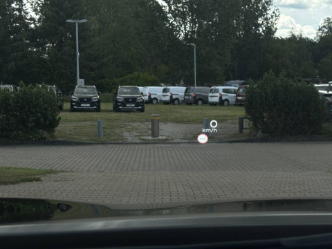 thumb-undefined