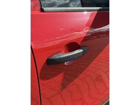 thumb-undefined