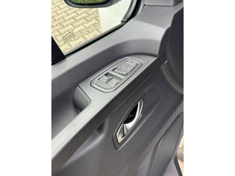 thumb-undefined