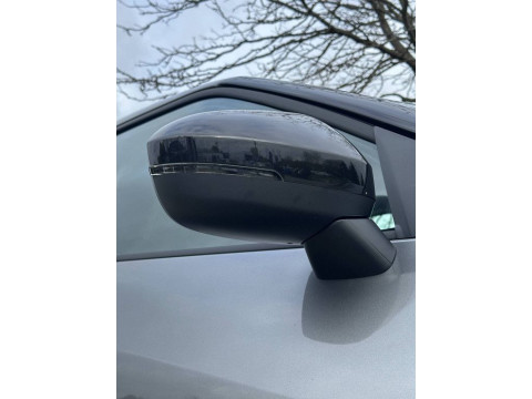 thumb-undefined