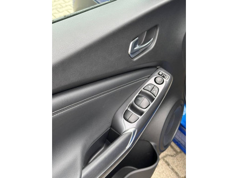 thumb-undefined