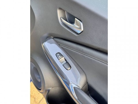 thumb-undefined