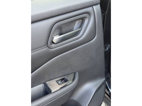 thumb-undefined