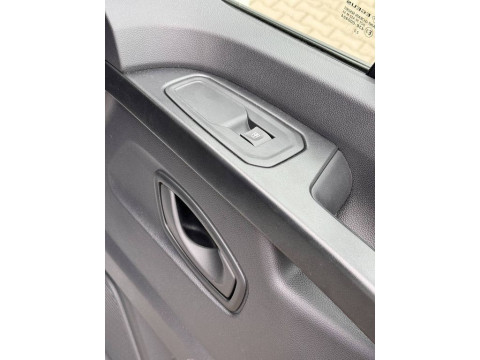 Ansicht 9 - Gebrauchtwagen Fahrzeug, Modell Primastar der Marke Nissan von Verkäufer K&S Oder/Spree Autohandels.mbH