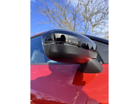 thumb-undefined