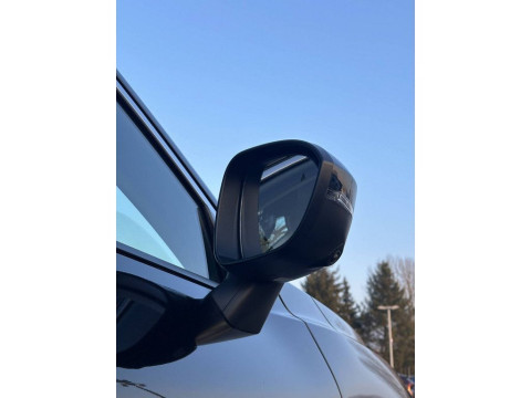 thumb-undefined