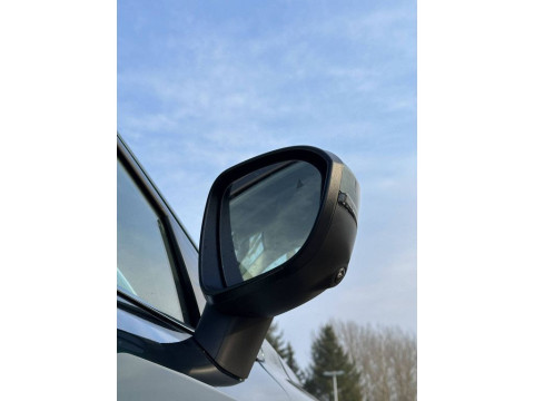 thumb-undefined