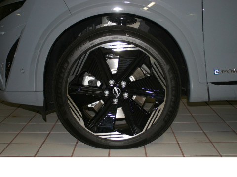 thumb-undefined