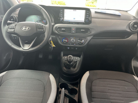 Hyundai - i10