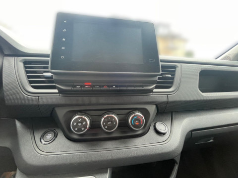 Ansicht 9 - Gebrauchtwagen Fahrzeug, Modell Primastar der Marke Nissan von Verkäufer Autohaus Wegener Berlin GmbH - Filiale Britz