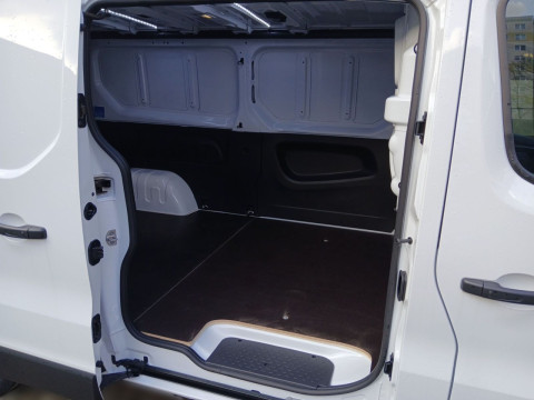 Ansicht 11 - Gebrauchtwagen Fahrzeug, Modell Primastar der Marke Nissan von Verkäufer Autohaus Wegener Berlin GmbH - Filiale Köpenick