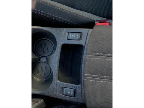 thumb-undefined