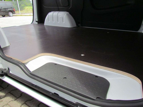 Ansicht 21 - Neuwagen Fahrzeug, Modell Primastar der Marke Nissan von Verkäufer Autohaus Kaiser – Zweigniederlassung der Autohaus MKM Huber GmbH