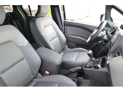 thumb-undefined
