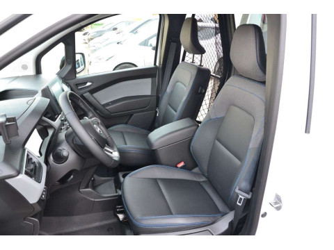 Ansicht 11 - Gebrauchtwagen Fahrzeug, Modell Townstar der Marke Nissan von Verkäufer KFZ-Vogel