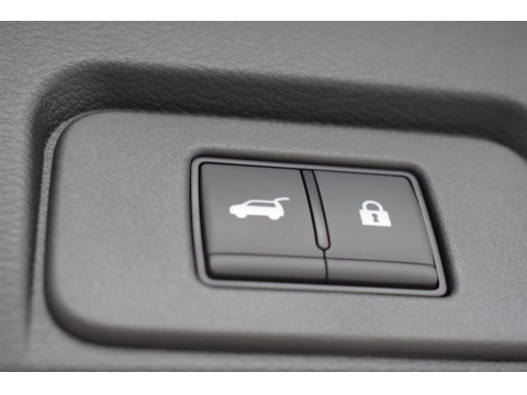 thumb-undefined