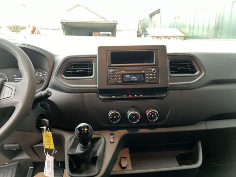 Ansicht 11 - Gebrauchtwagen Fahrzeug, Modell Interstar der Marke Nissan von Verkäufer Auto Lutz GmbH