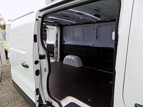 Ansicht 11 - Gebrauchtwagen Fahrzeug, Modell Primastar der Marke Nissan von Verkäufer Autohaus Mükra GmbH