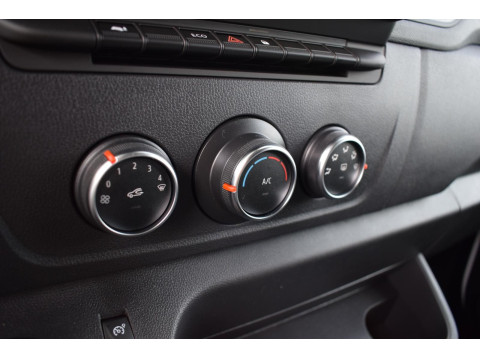 Ansicht 11 - Gebrauchtwagen Fahrzeug, Modell Interstar der Marke Nissan von Verkäufer Siegfried Schmidt GmbH