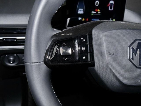 MG MG4 - MG4 STD MY24 49kWh LED/ACC/Sitz- & Lenkradheizung/PDC