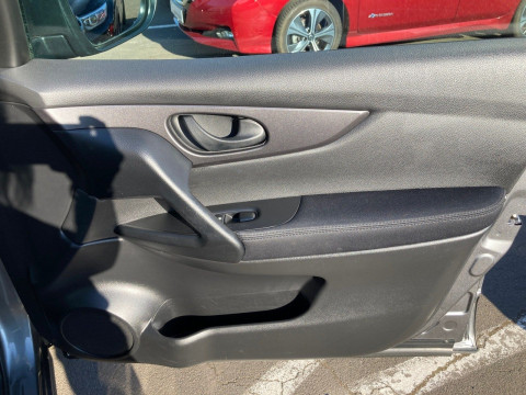 thumb-undefined