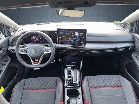 Volkswagen - Golf GTI