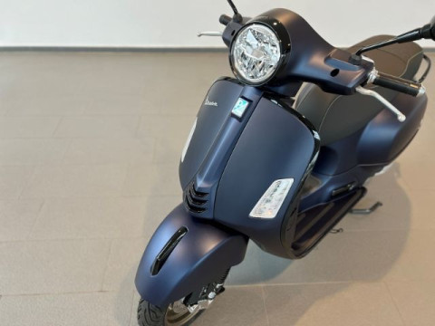 Vespa - GTS
