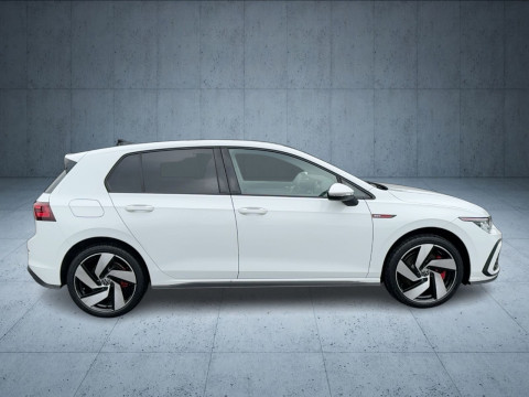 Volkswagen - Golf GTI