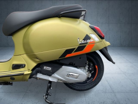 Vespa - GTS