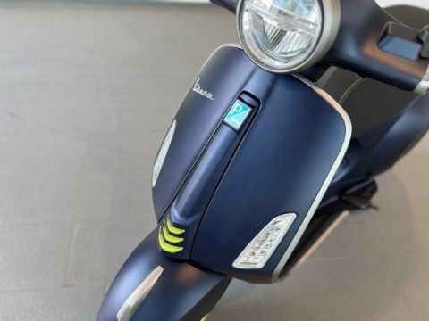 Vespa Primavera - Primavera 125 Tech Blau Energico