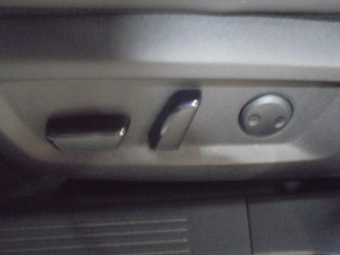 thumb-undefined
