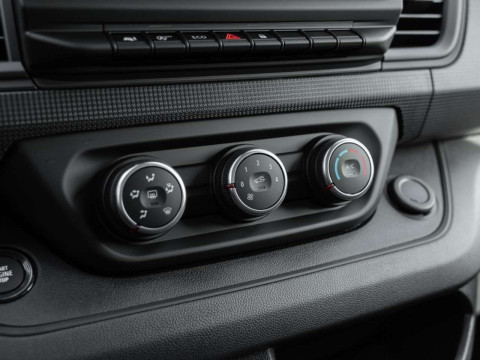 Ansicht 12 - Gebrauchtwagen Fahrzeug, Modell Primastar der Marke Nissan von Verkäufer Autohaus Stein GmbH