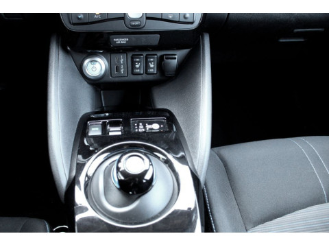 thumb-undefined