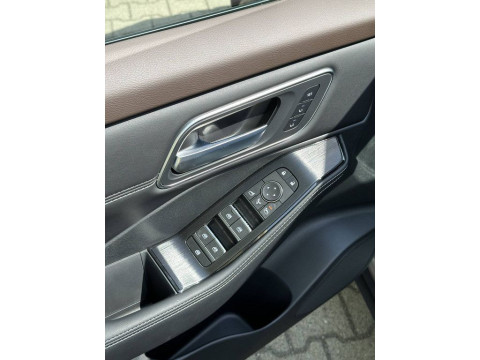 thumb-undefined